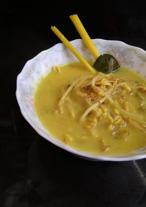 Foto resep Kecambah masak kuning
