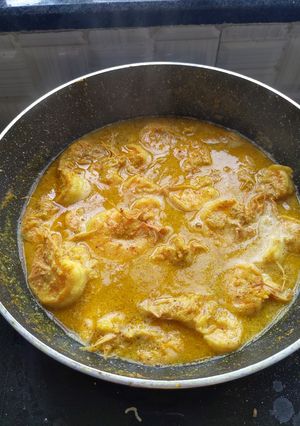 A picture of Machher Jhaal / Fish in Mustard curry.