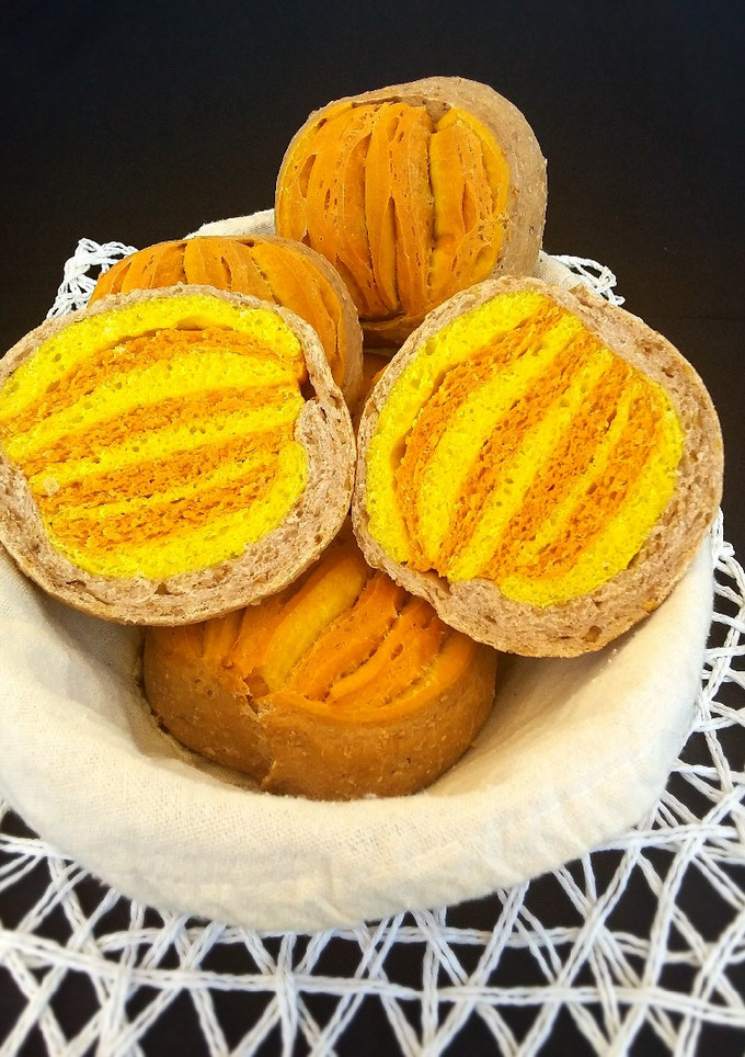 Una foto de Bollitos de pan de Sant Jordi
