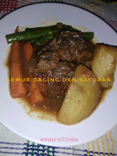 Foto resep Semur daging dan sayuran