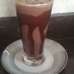 A picture of Chocolate milkshake.