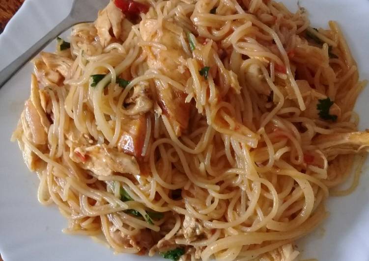 Recipe of Any-night-of-the-week Leftover chicken with spaghetti