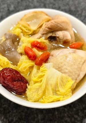 清酒娃娃菜雞湯(簡單料理） 的食譜成品照片