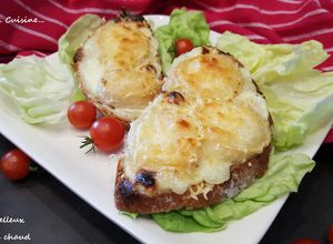 Une photo de Toasts moelleux au chèvre chaud