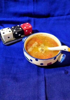 ভেজিটেবিল স্যুপ (Vegetable Soup, Recipe in Bengali) রেসিপির প্রধান ছবি