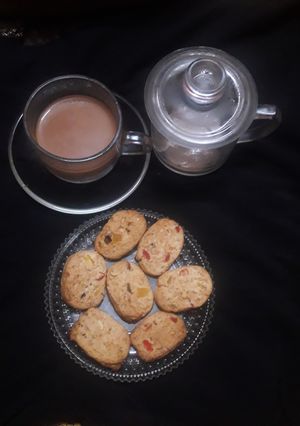 করাচি বিস্কুট(Karachi biscuit recipe in bengali) রেসিপির প্রধান ছবি