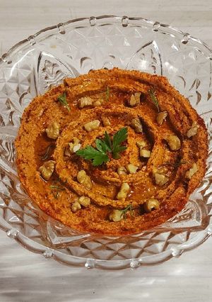 Una foto de 🫑Muhammara - Pasta de morrones asados 🫑