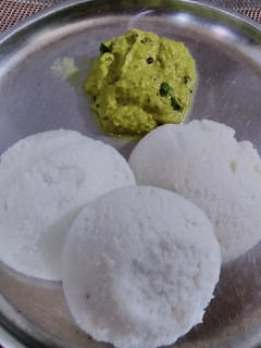 பீர்க்கங்காய் தோல் துவையல் (Peerkangai Thol Thuvaiyal Recipe in Tamil) செய்முறை முக்கிய புகைப்படம்