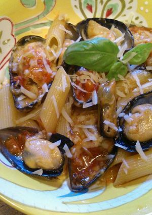 Una foto de Pasta con Mejillones del Diablo