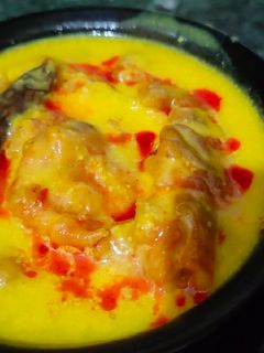 राजस्थानी कड़ी पकौड़ा (rajasthani kadhi pakoda recipe in Hindi) रेसिपी मुख्य फोटो