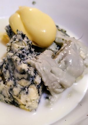 Una foto de SALSA Roquefort con Ajo...!🥰