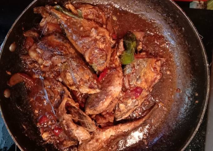 Ternyata ini loh! Cara termudah membuat Makarel sarden  spesial