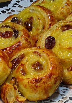 Foto principal de Caracolas de hojaldre con crema pastelera