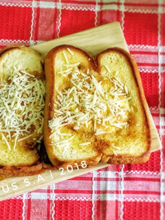 Foto resep Egg and Cheese Toast