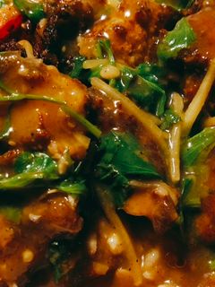รูปของ ราดหน้าปลากระพงพริกไทยดำ Deep fried snapper + black pepper sauce
