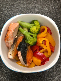 鮭魚健康便當 的食譜成品照片