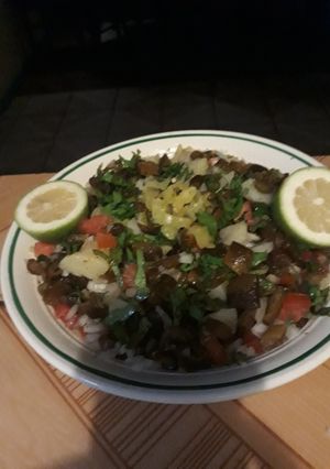 Una foto de Ensalada mar y tierra