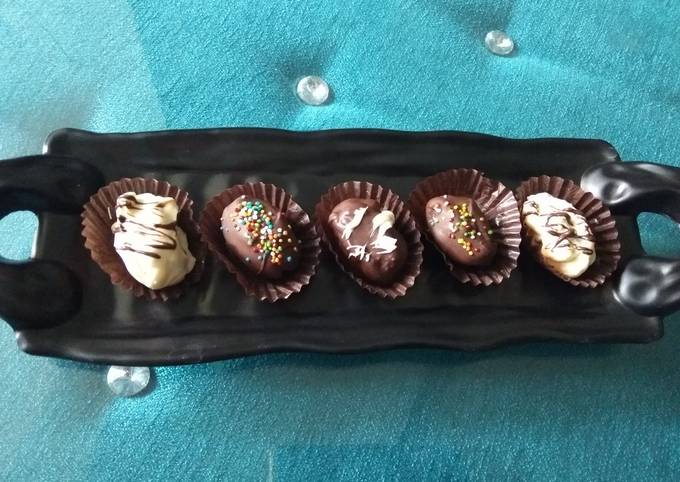 Dates pan chocolates