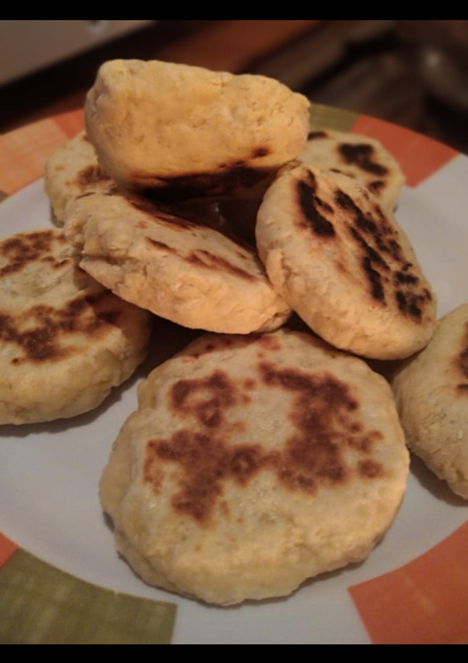 Una foto de Pancitos sin horno y sin levadura