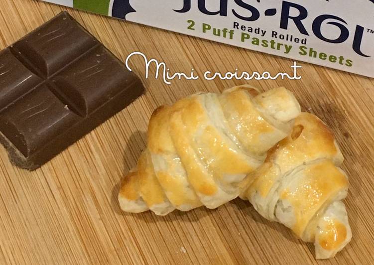 Mini croissant (ready rolled puff pastry)