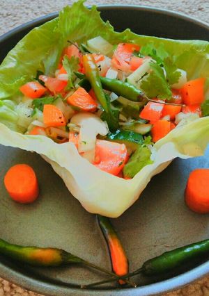 A picture of Every day healthy salad.