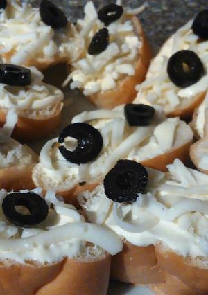 صورة لوصفة سناك خفيفه بالجبنه واللبنه
