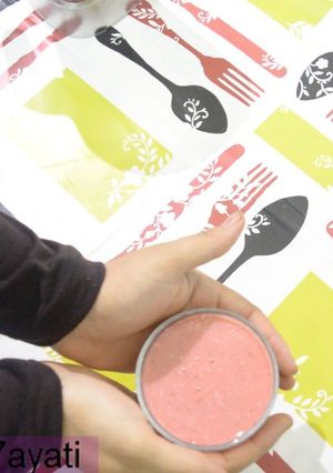 صورة لوصفة عصير الفراولة باللبن الرائب سهل وسريع مع زوجي حياتي | Jus de Fraise