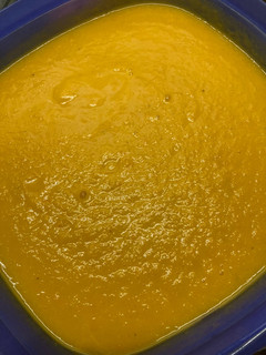 Una foto de Sopa crema de calabaza zanahoria y apio