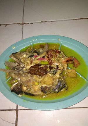 Foto resep Kepala ikan tenggiri kuning