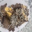 Revuelto de setas, ajetes y gulas