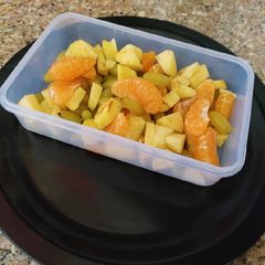 A picture of Fruit salad box.