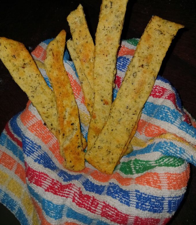Una foto de Grisines de orégano y queso