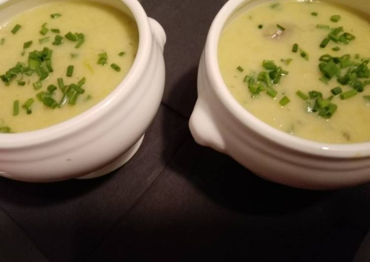 Lauchcreme-Suppe mit Maronen