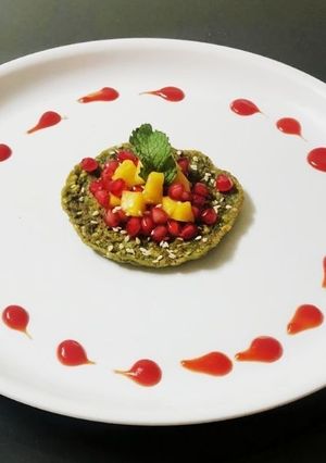 A picture of Spinach and  lantin Pancake.