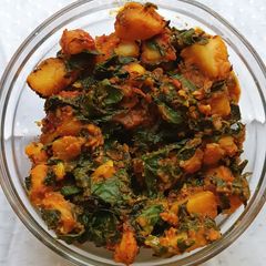 A picture of Spinach Potato Dry Subji. Aloo Palak.