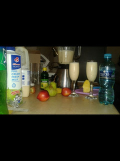 A picture of Fruit Smoothies.