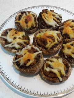 عکسی از دستور قارچ شکم پر