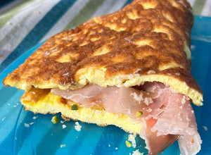 Foto di Crêpes farcita Keto