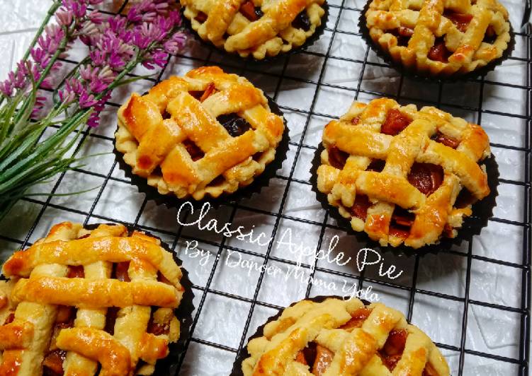 Bagaimana Membuat Classic Apple Pie Crunchy Anti Gagal