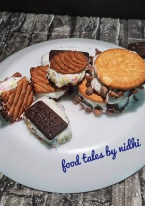 આઈસ્ક્રીમ સેન્ડવીચ (Ice cream Sandwich Recipe In Gujarati) રેસીપી મુખ્ય ફોટો