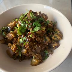 A picture of Masala vangi.