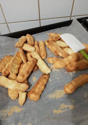 Foto resep Biskuit Lady Fingers (Boudoirs) untuk tiramisu