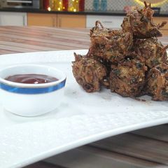 A picture of Maggi pakoda.