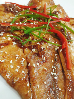 蒜香醬燒鯛魚片 的食譜成品照片