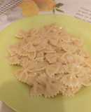 Farfalle al salmone (Adatta a tutti i cukò)