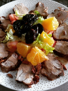 Una foto de Solomillo de cerdo al vino dulce con frutos secos