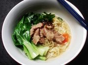 Gambar mie pho ayam vietnam