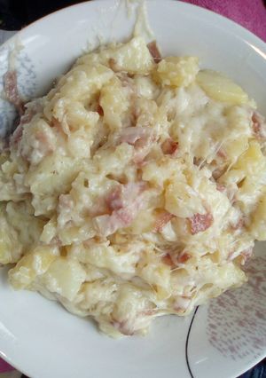 Una foto de Patatas cheese free estilo foster hollywood