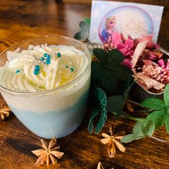 Sky Blue Milk Tea ‘FROZEN’ A picture of Sky Blue Milk Tea ‘FROZEN’.
