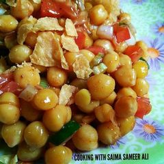A picture of Chana jungli chaat.